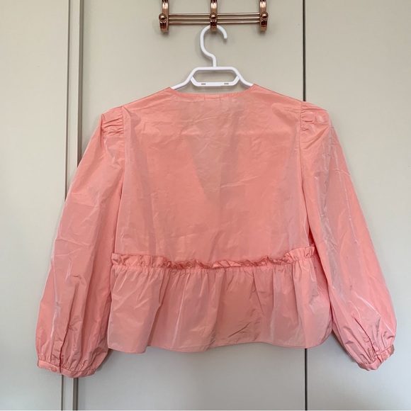 Aritzia Sunday Best Jinx Blouse Guava Pink Size
XXS Feminine Flowy Cropped - Picture 3 of 16